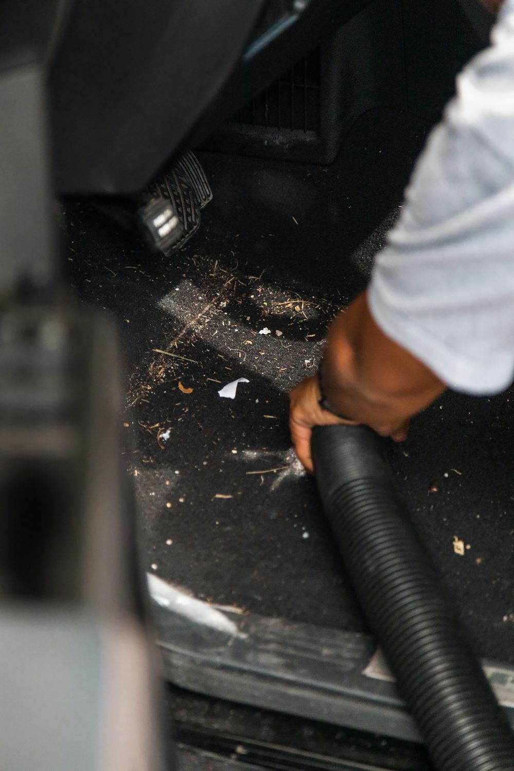 Car Vacuuming Service - Deep Seat and Carpet Cleaning Hyderabad